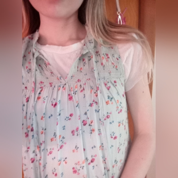 REWIND - NWOT Turquoise Floral Blouse with Tassel Tie Detail - Picture 15 of 15